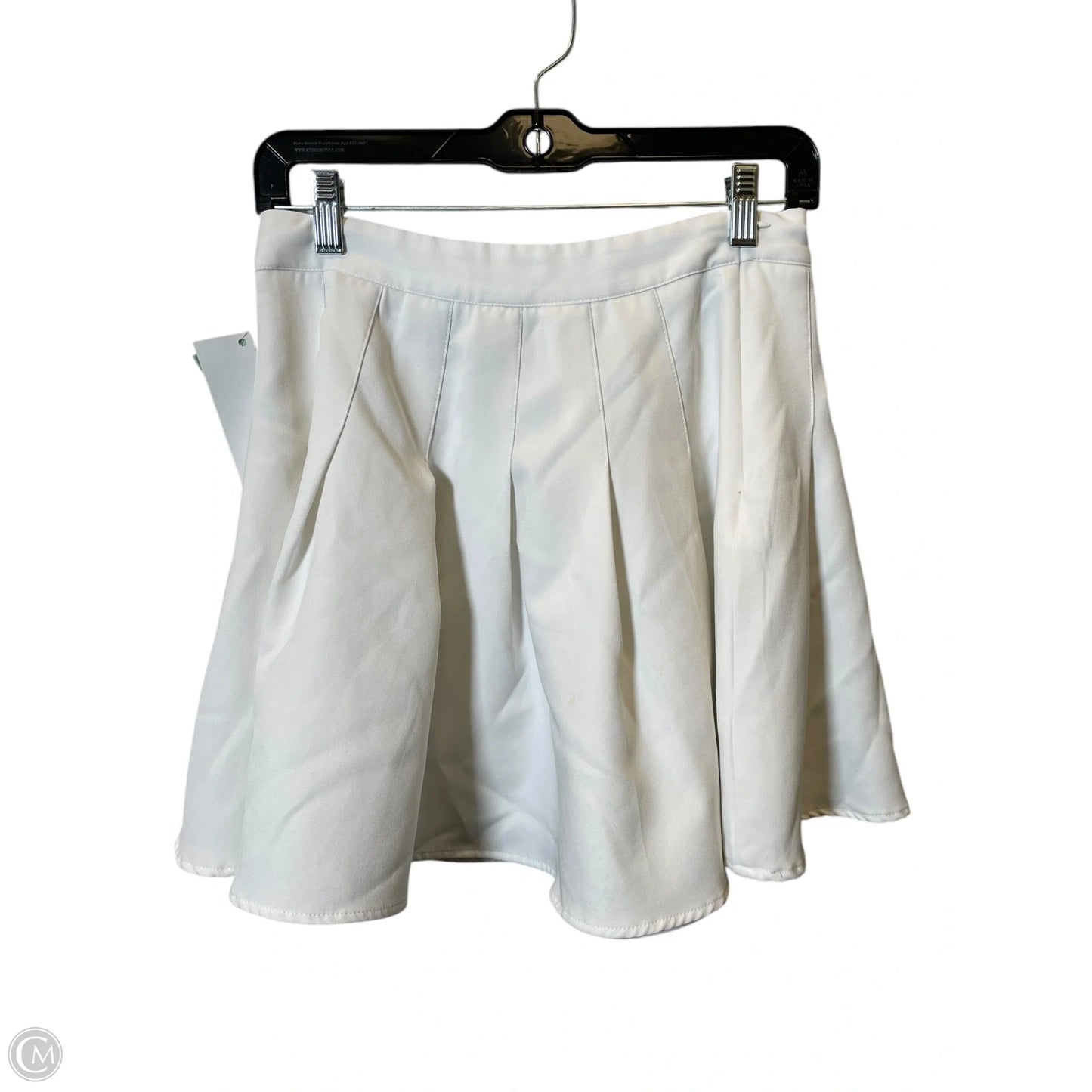 Skirt Mini & Short By Shein In White, Size: M