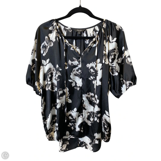 Top Short Sleeve By Simply Vera In Black & White, Size: M