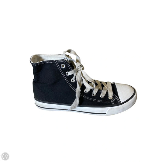 Shoes Athletic By Cmc In Black, Size: 8