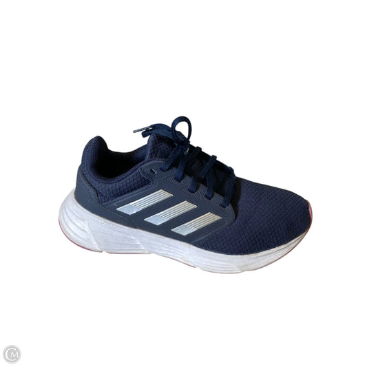 Shoes Sneakers By Adidas In Navy, Size: 8
