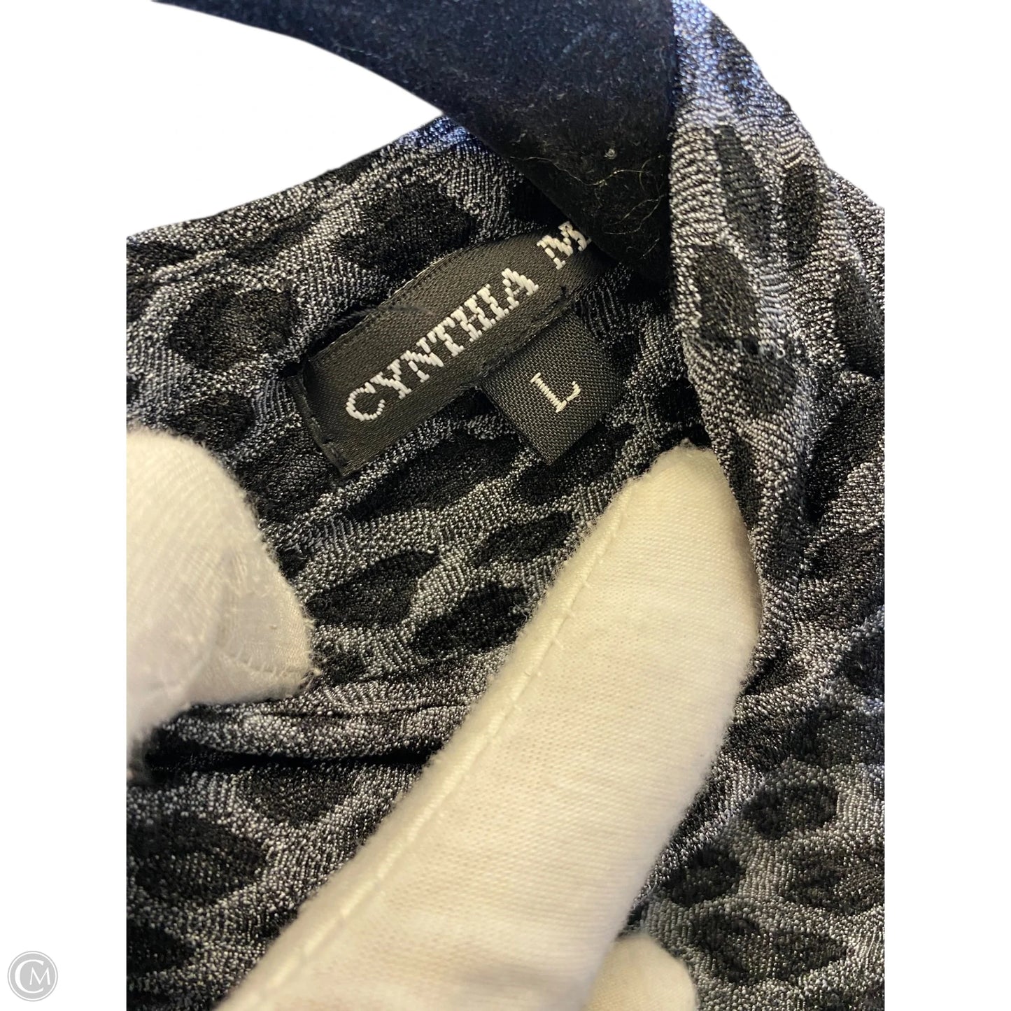Top Sleeveless By Cynthia Maxx In Animal Print, Size: L