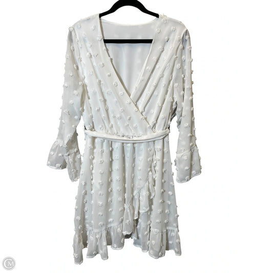 Dress Casual Short By Clothes Mentor In White, Size: Xxl