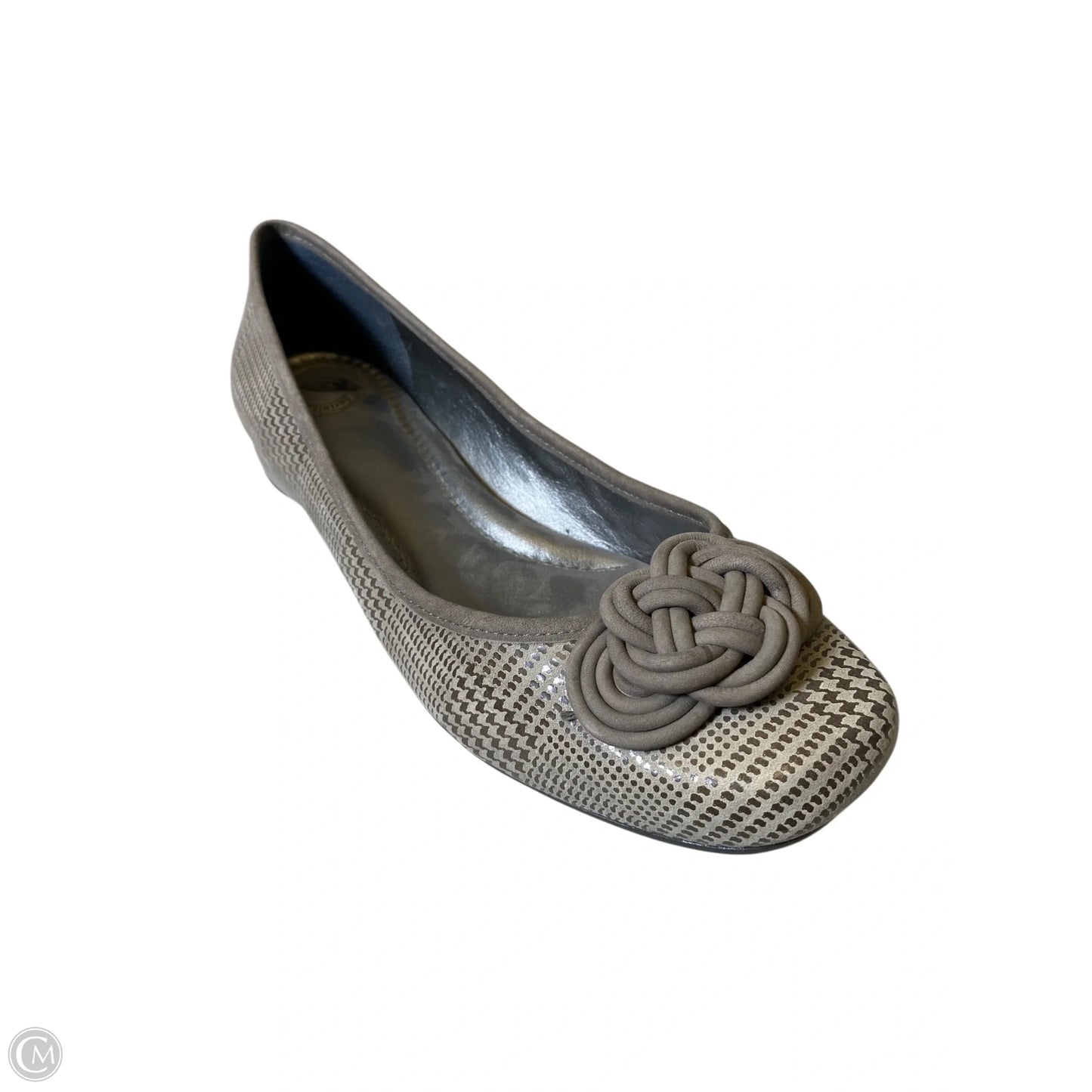 Shoes Flats By Nurture In Grey, Size: 8