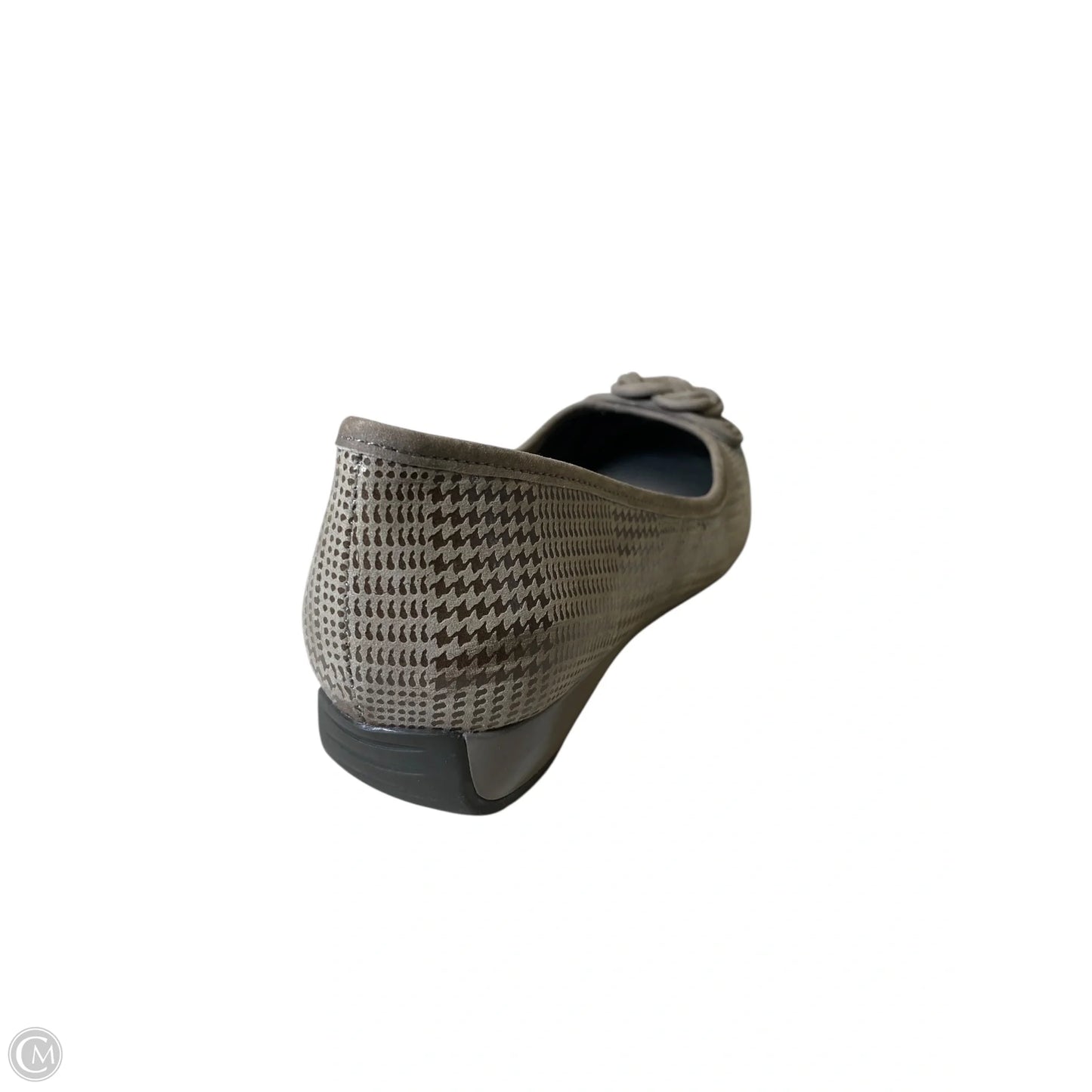 Shoes Flats By Nurture In Grey, Size: 8