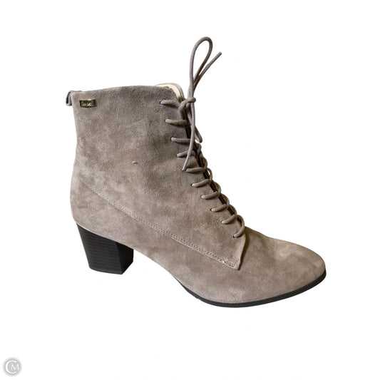 Boots Ankle Heels By Calvin Klein In Grey, Size: 11
