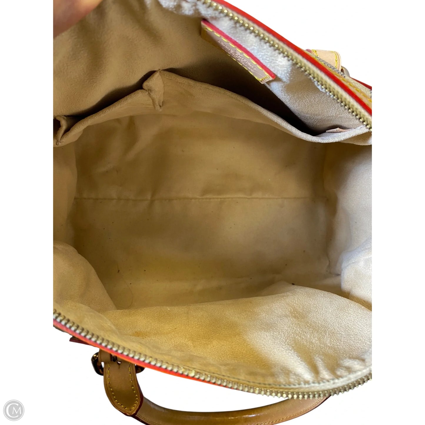Handbag Luxury Designer By Louis Vuitton, Size: Medium