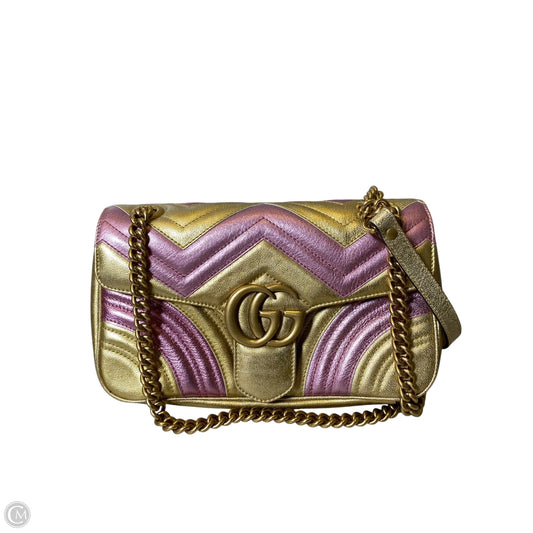 Handbag Luxury Designer By Gucci, Size: Medium