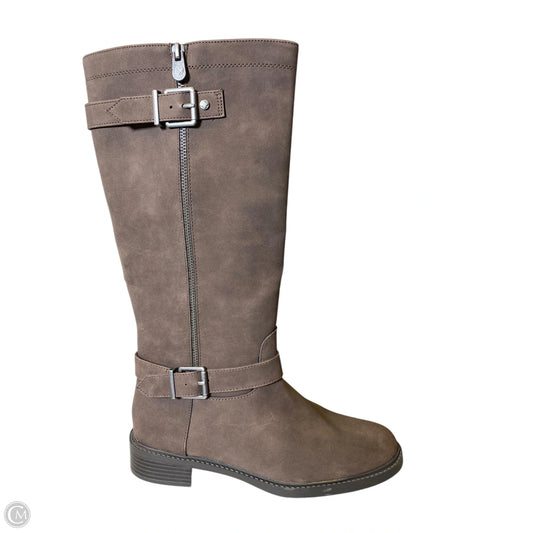 Boots Knee Flats By Kelly And Katie In Brown, Size: 10