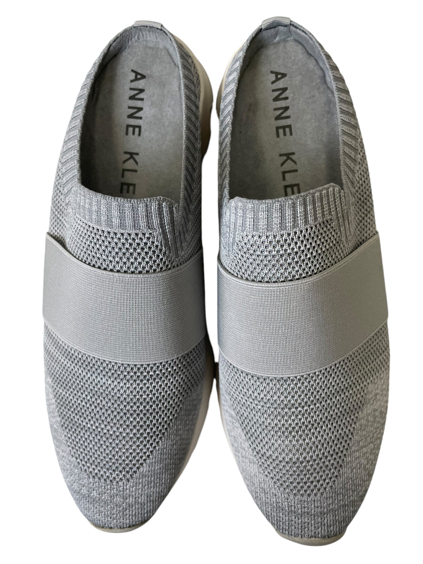 Shoes Flats By Anne Klein In Grey, Size: 8.5