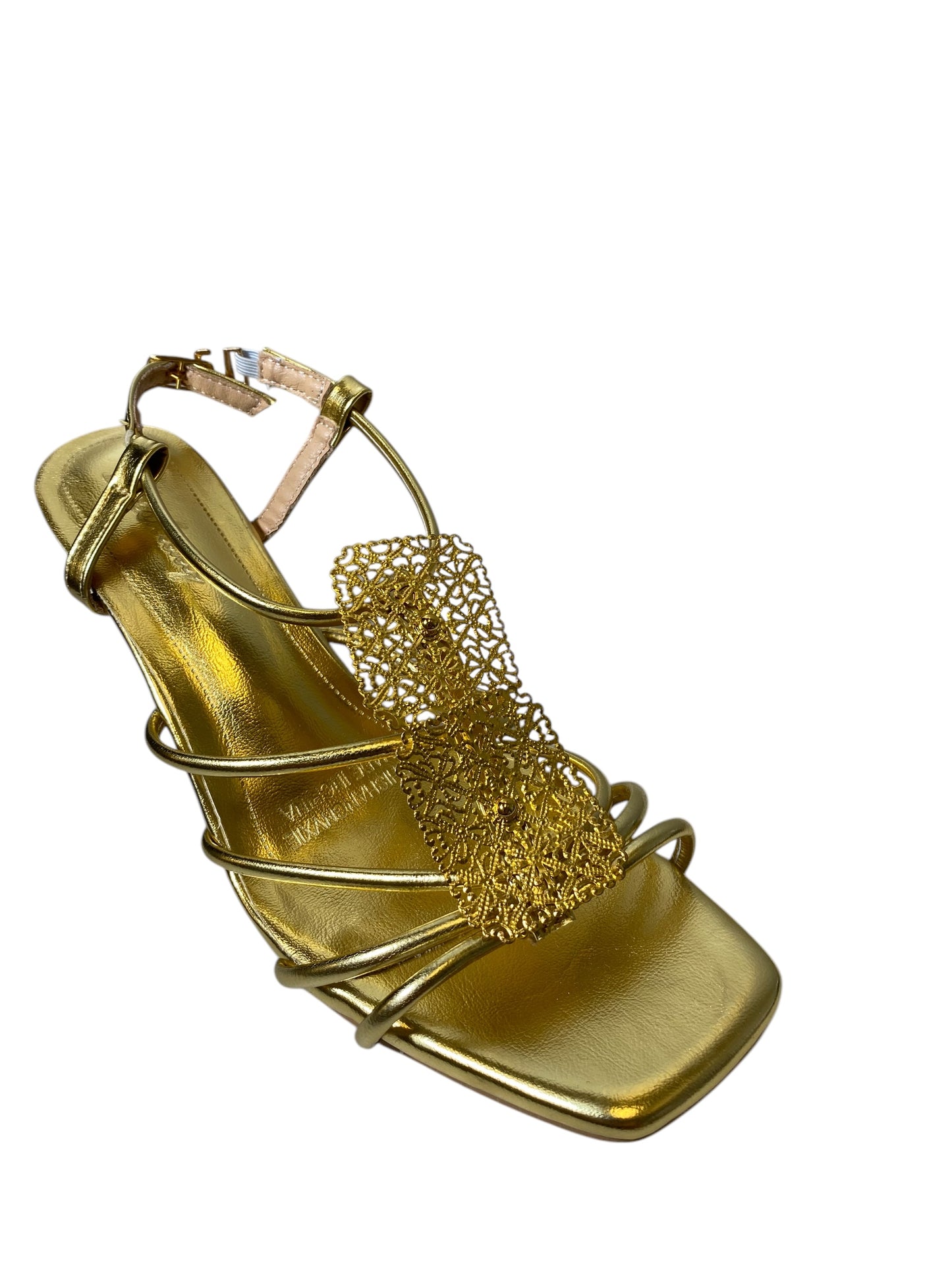 Sandals Heels Kitten By Clothes Mentor In Gold, Size: 9.5