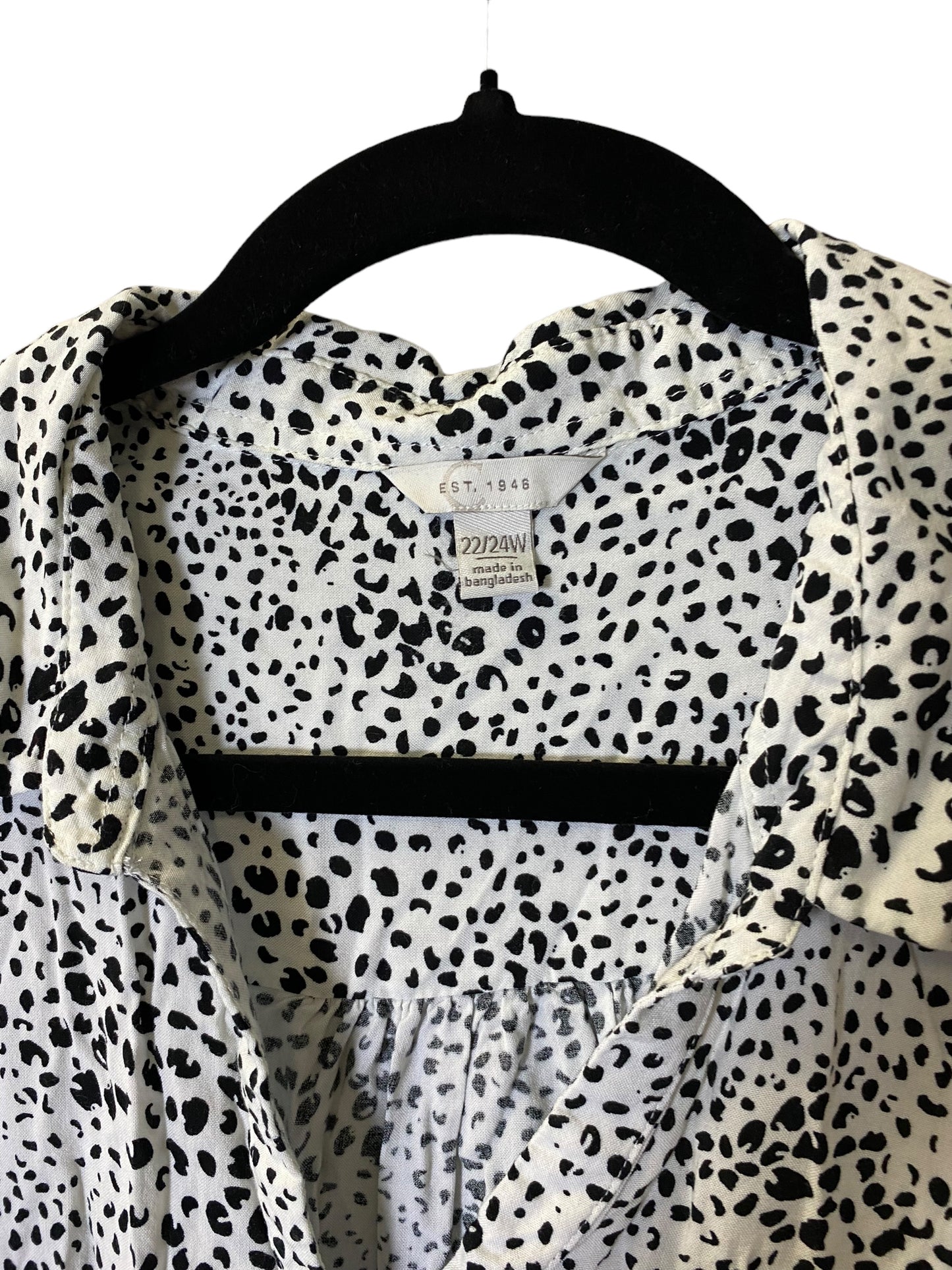 Top Long Sleeve By Cmc In Animal Print, Size: 3x