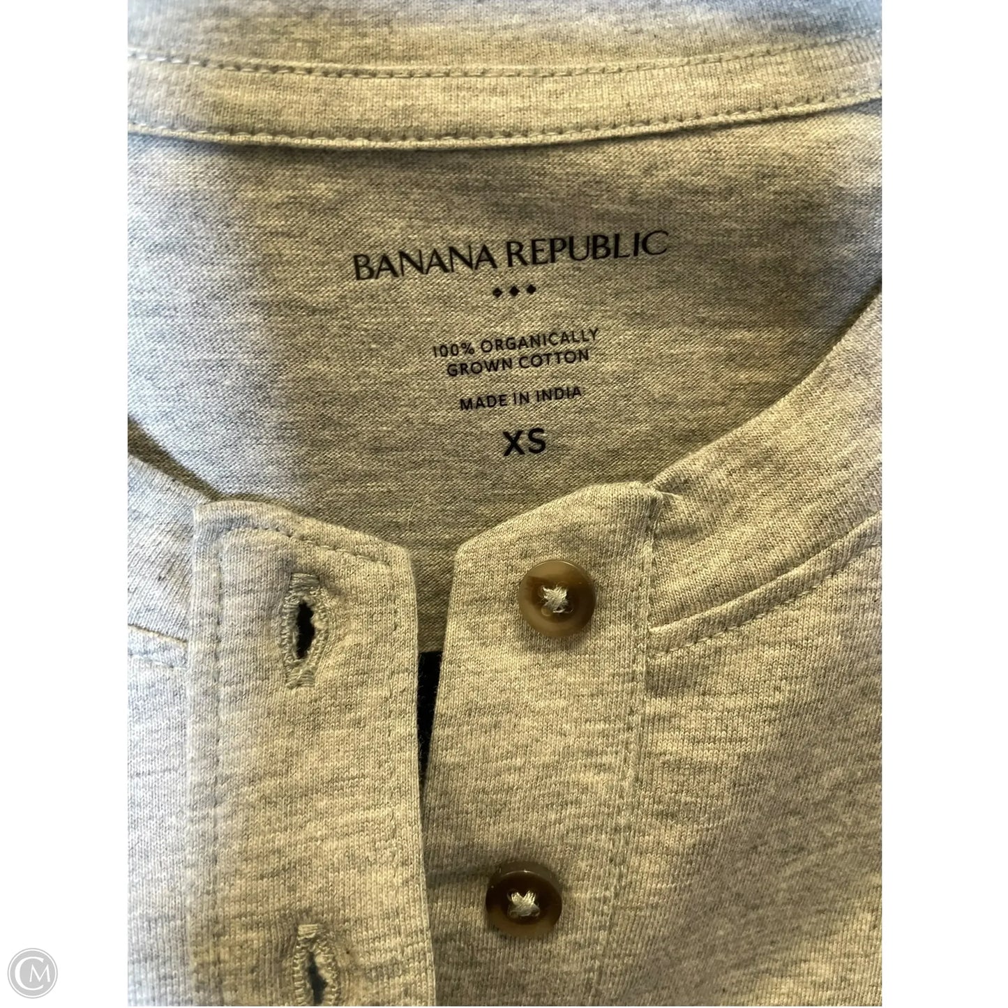 Top Short Sleeve Basic By Banana Republic In Grey, Size: Xs