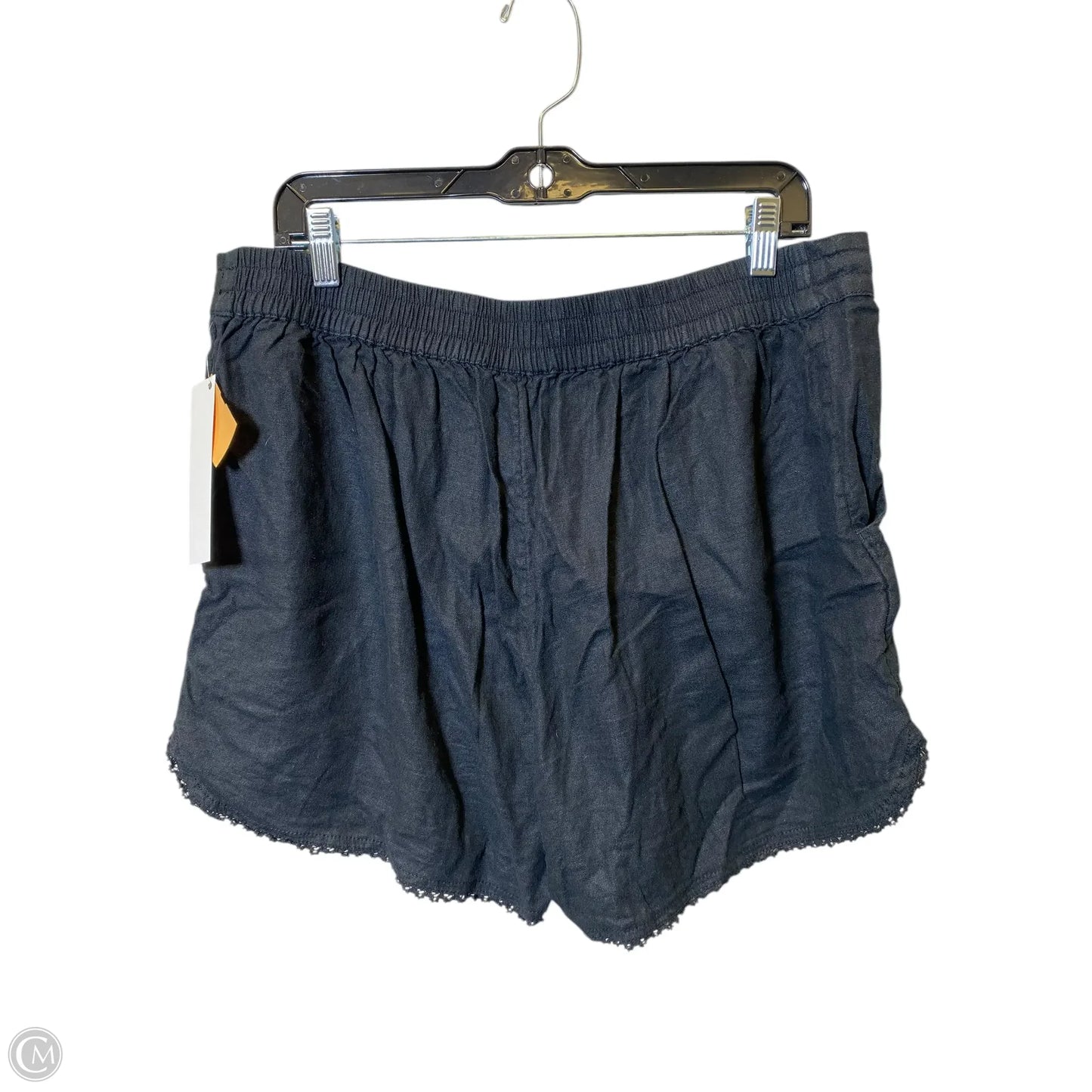 Shorts By Caslon In Black, Size: L