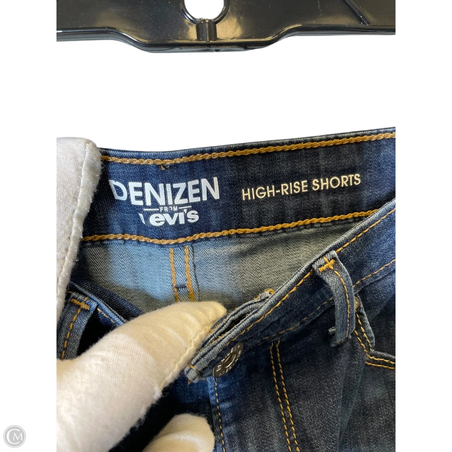 Shorts By Denizen By Levis In Blue Denim, Size: 4