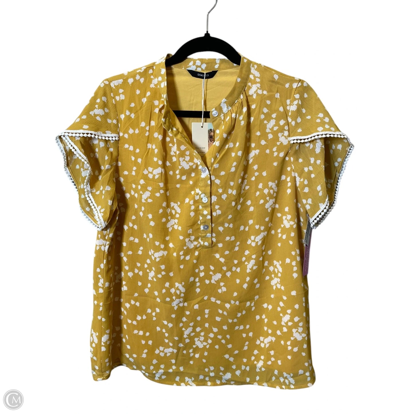 Top Short Sleeve By Cmc In White & Yellow, Size: M