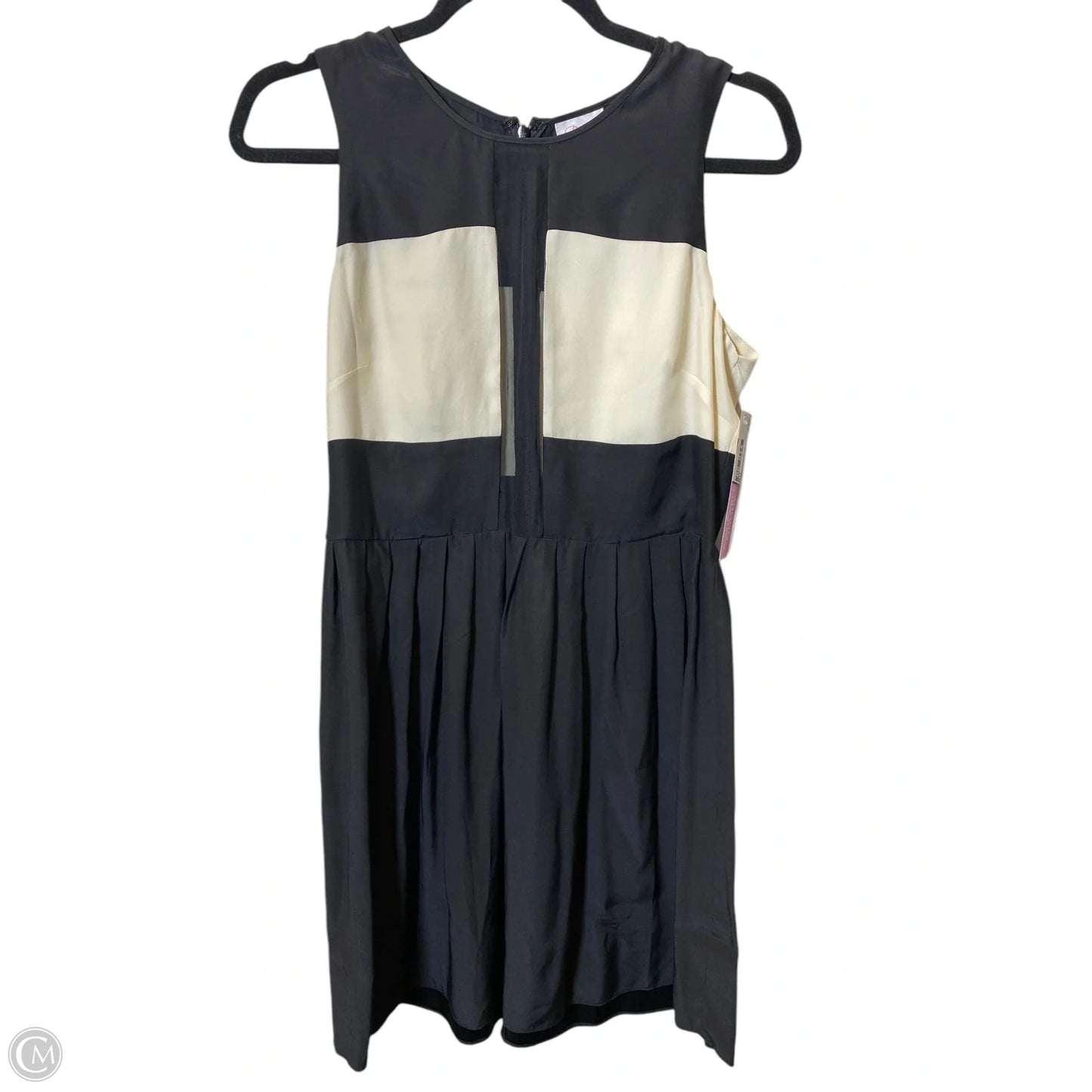 Dress Casual Short By Parker In Black & Cream, Size: M