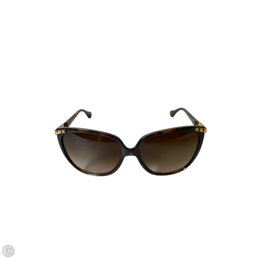 Sunglasses Luxury Designer By Dolce And Gabbana, Size: Medium