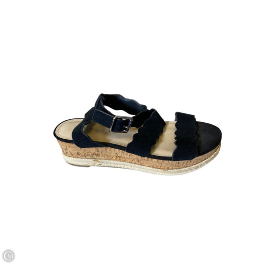 Sandals Flats By Marc Fisher In Black, Size: 8