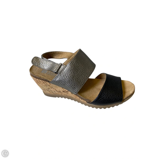 Sandals Flats By White Mountain In Black & Silver, Size: 8