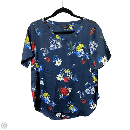 Top Short Sleeve By Banana Republic In Floral Print, Size: Xs