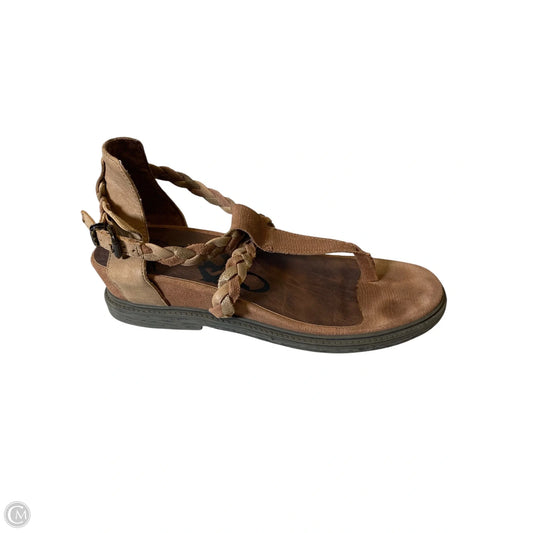 Sandals Flats By Otbt In Brown, Size: 9