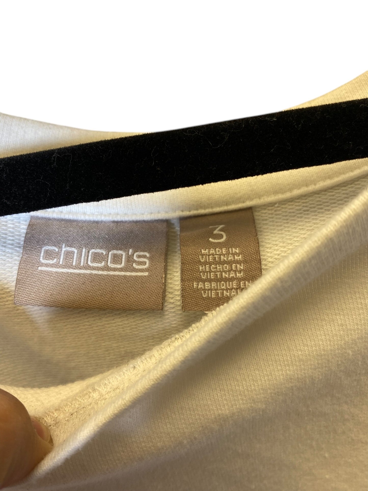 Top Long Sleeve By Chicos  Size: Xl