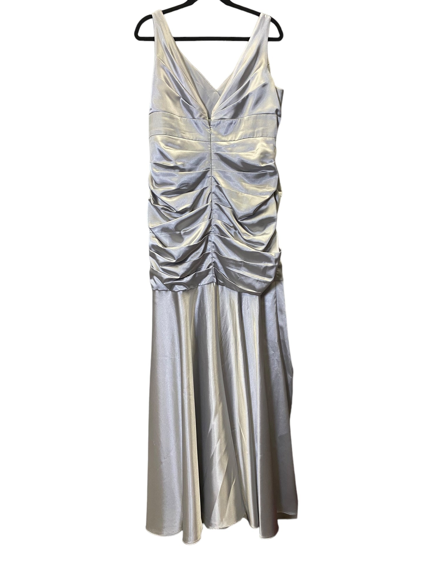 Dress Party Long By Cmc In Grey, Size: Xxxl