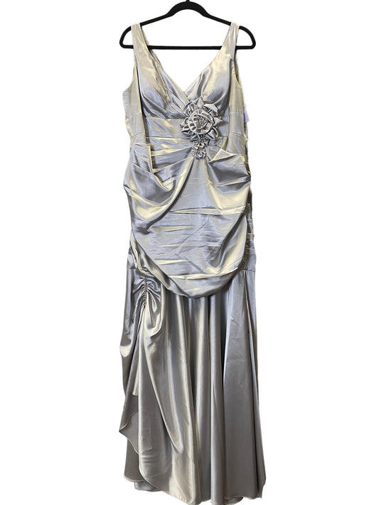 Dress Party Long By Cmc In Grey, Size: Xxxl