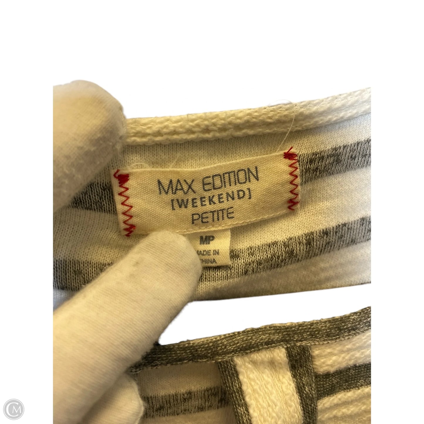 Dress Casual Short By Max Edition In Striped Pattern, Size: M