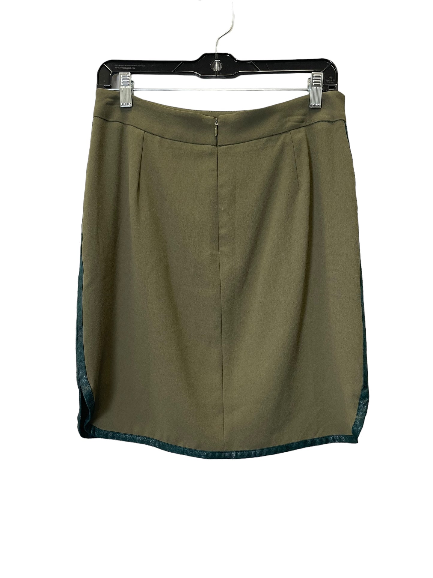 Skirt Mini & Short By Cremieux In Green, Size: 6