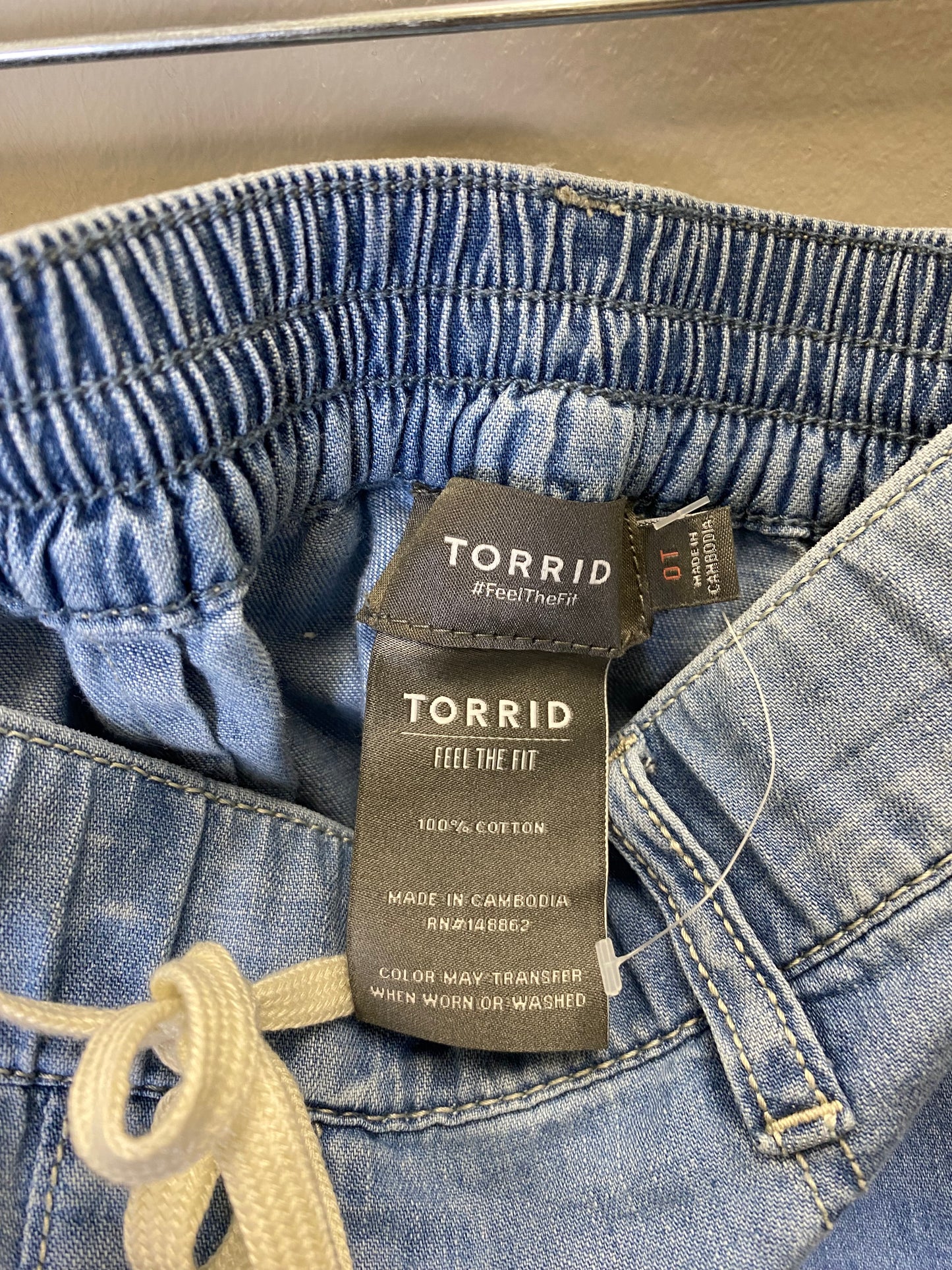 Jeans Straight By Torrid In Blue, Size: 12