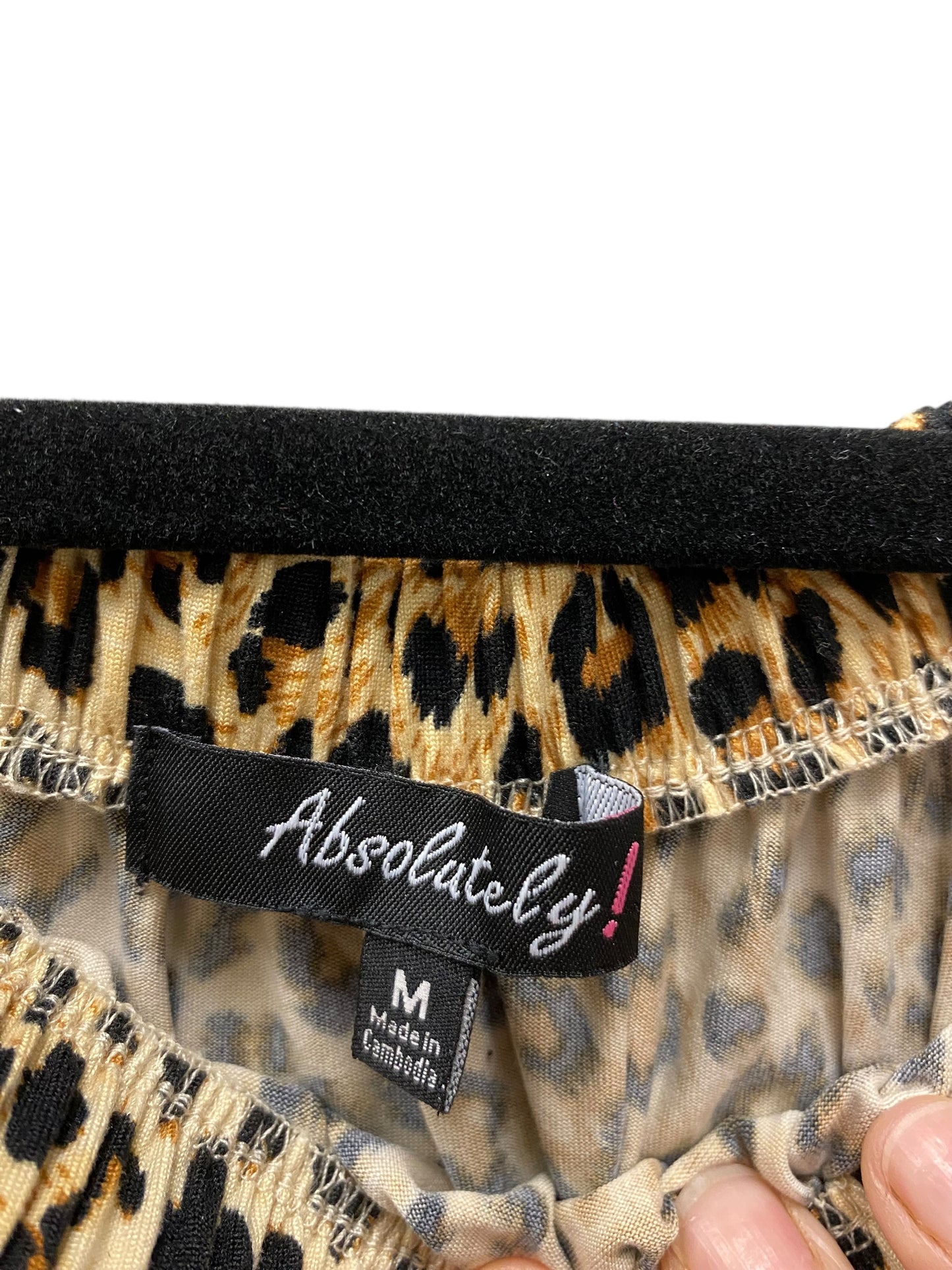 Top Long Sleeve By Absolutely In Animal Print, Size: M