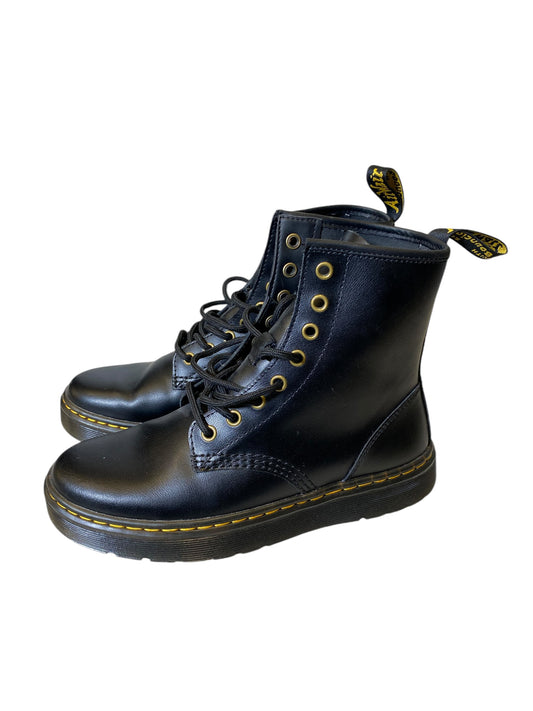 Boots Ankle Flats By Dr Martens In Black, Size: 7.5