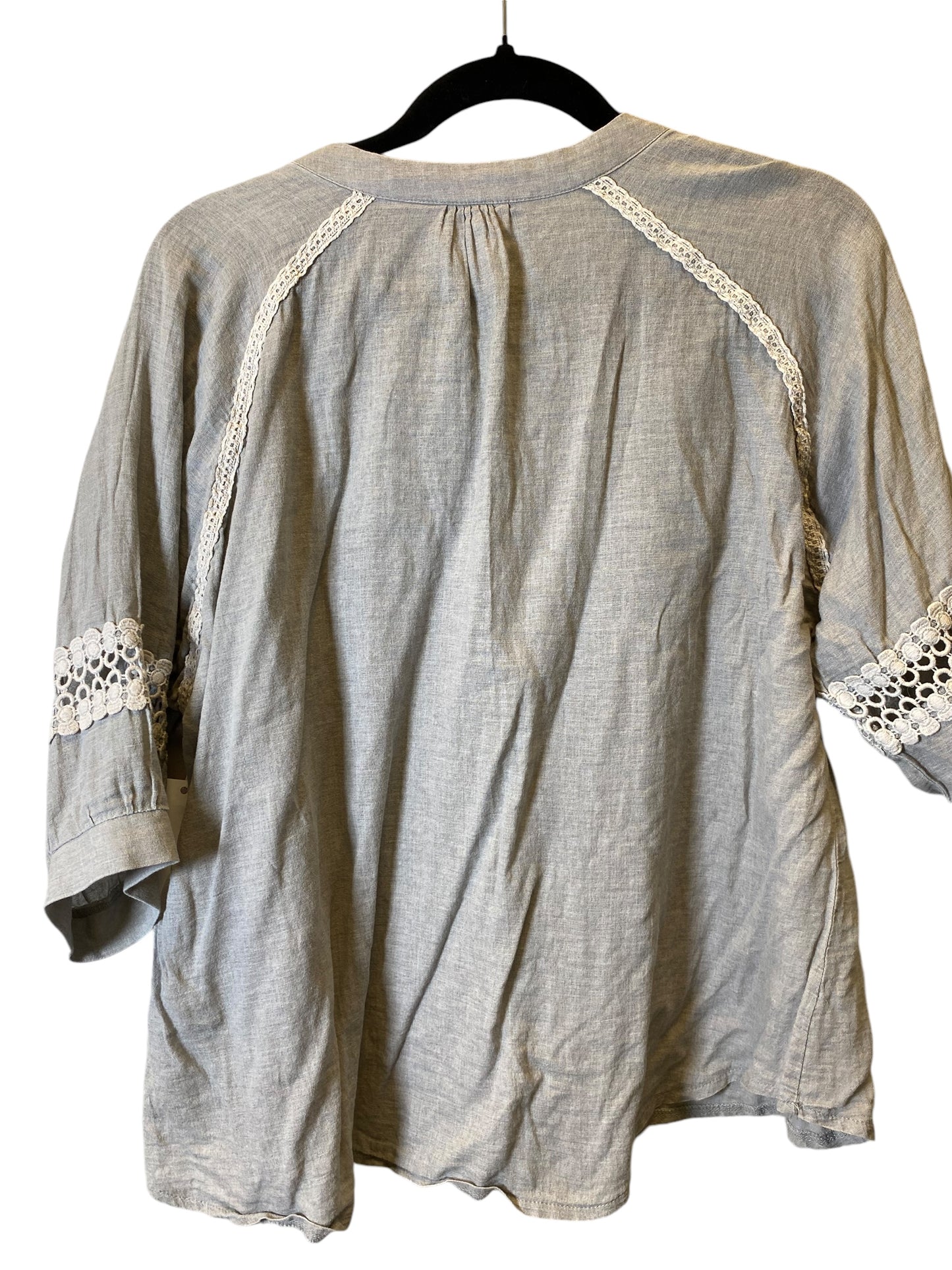 Top 3/4 Sleeve By Cmc In Grey, Size: L