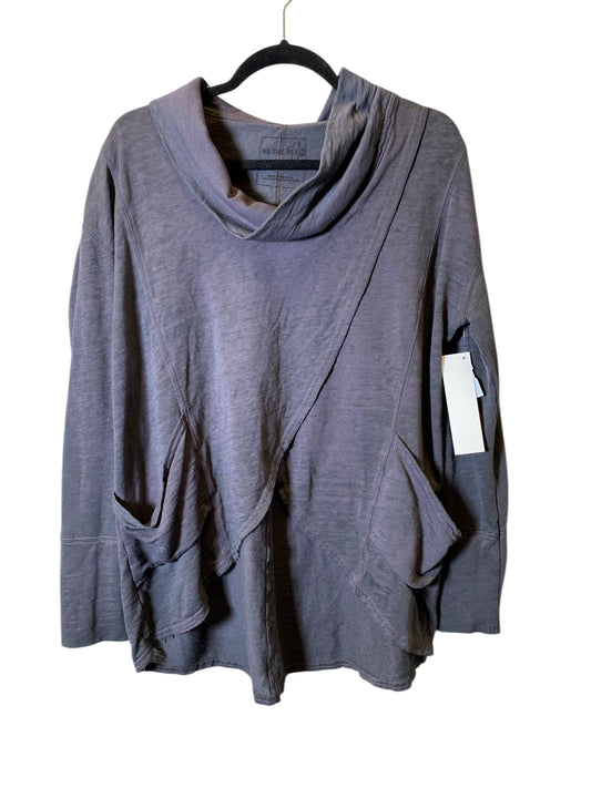 Top Long Sleeve By We The Free In Grey, Size: S