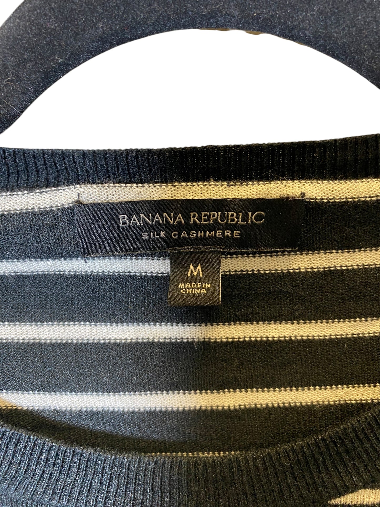 Top Long Sleeve By Banana Republic In Striped Pattern, Size: M