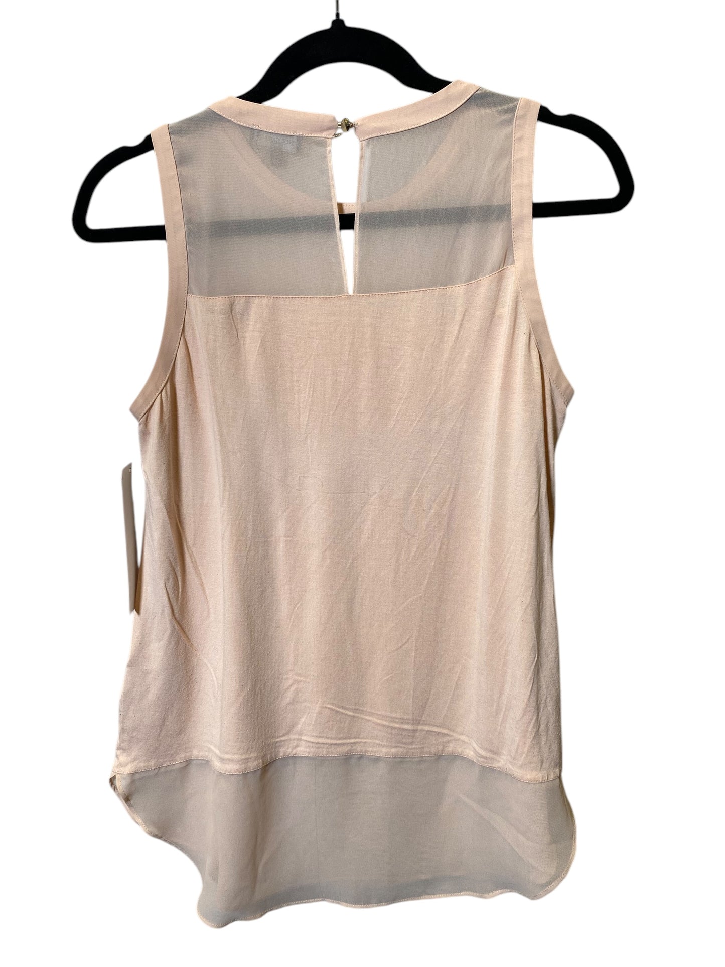 Top Sleeveless By Vince Camuto In Peach, Size: Xs