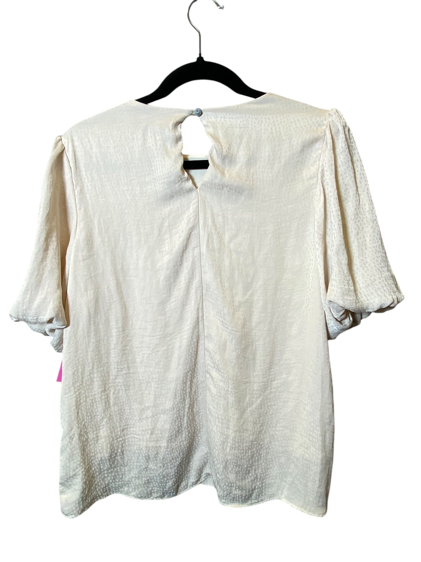 Top Short Sleeve By She + Sky In Cream, Size: S