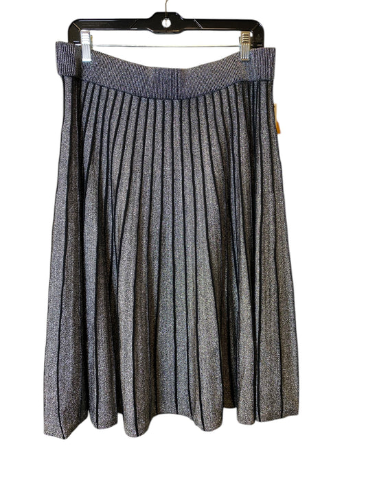 Skirt Midi By Cmc In Silver, Size: Xl