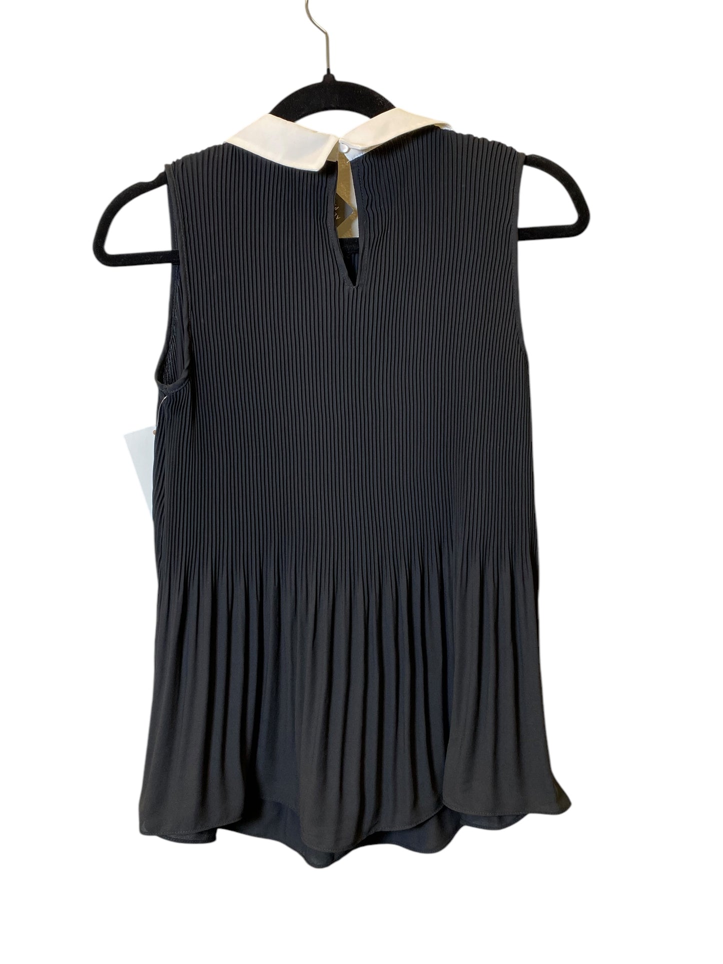 Top Sleeveless By Adrianna Papell In Black & White, Size: S