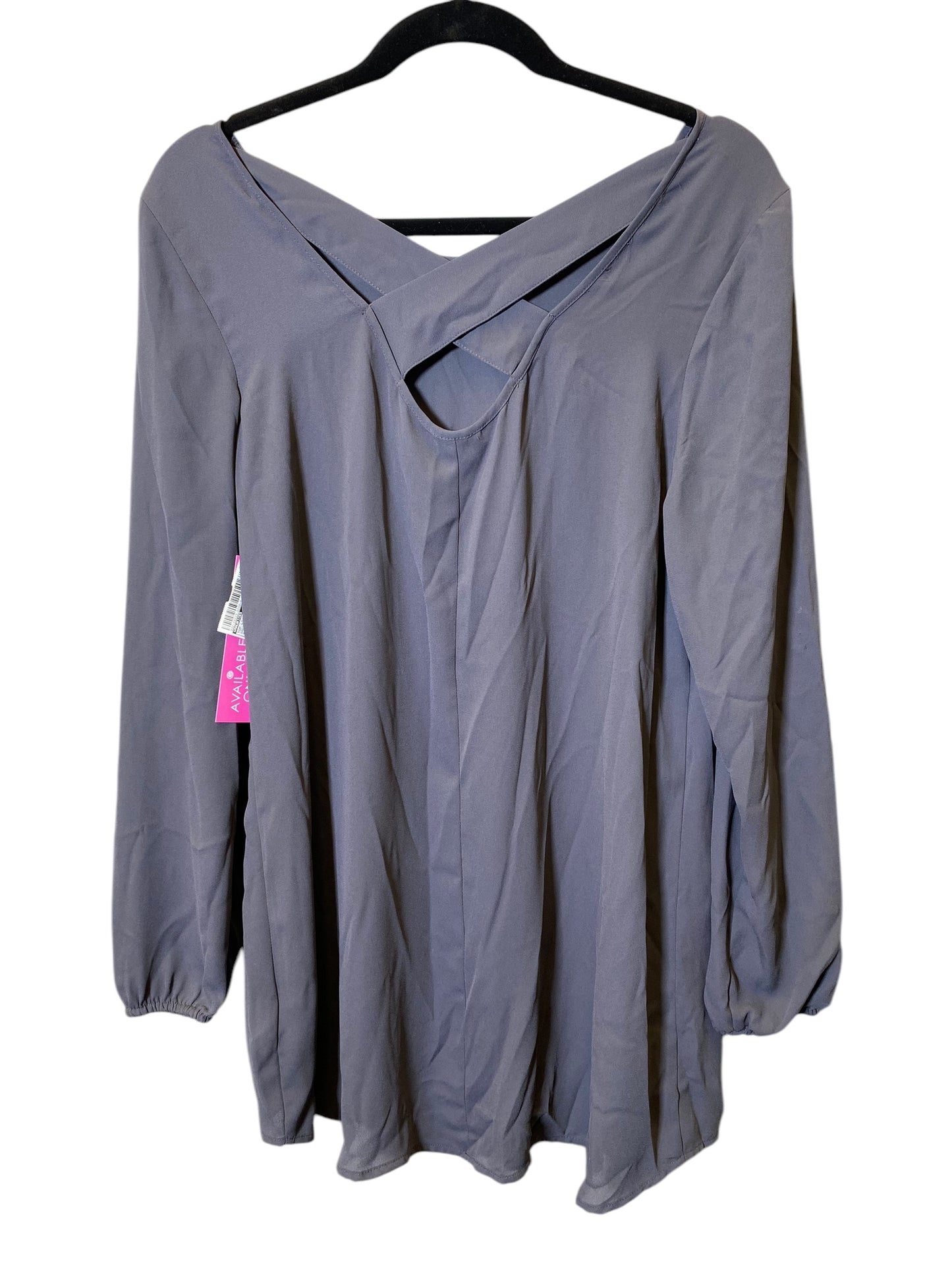 Top Long Sleeve By Maurices In Grey, Size: M