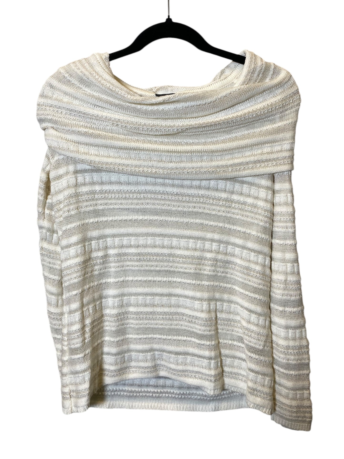 Sweatshirt Collar By Maurices In Cream, Size: M