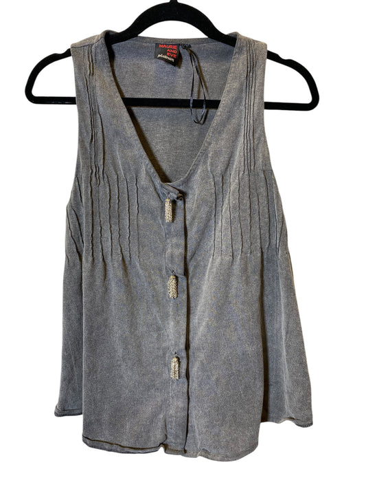 Top Sleeveless By Cmc In Grey