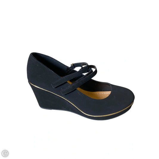 Shoes Heels Wedge By Clothes Mentor In Black & Gold, Size: 9