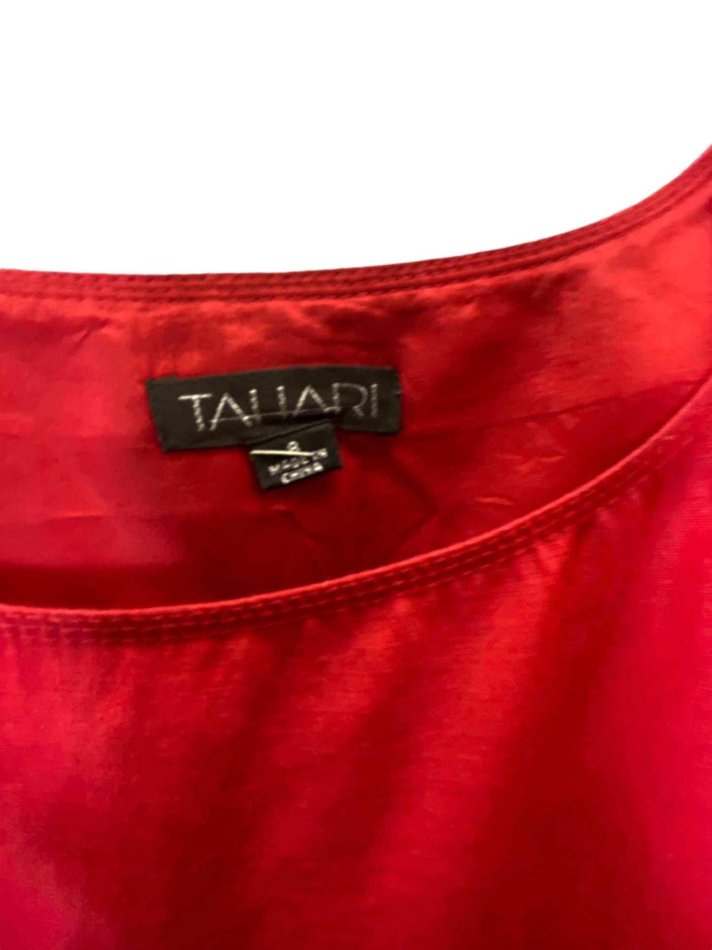 Top Sleeveless By Tahari By Arthur Levine In Red, Size: M