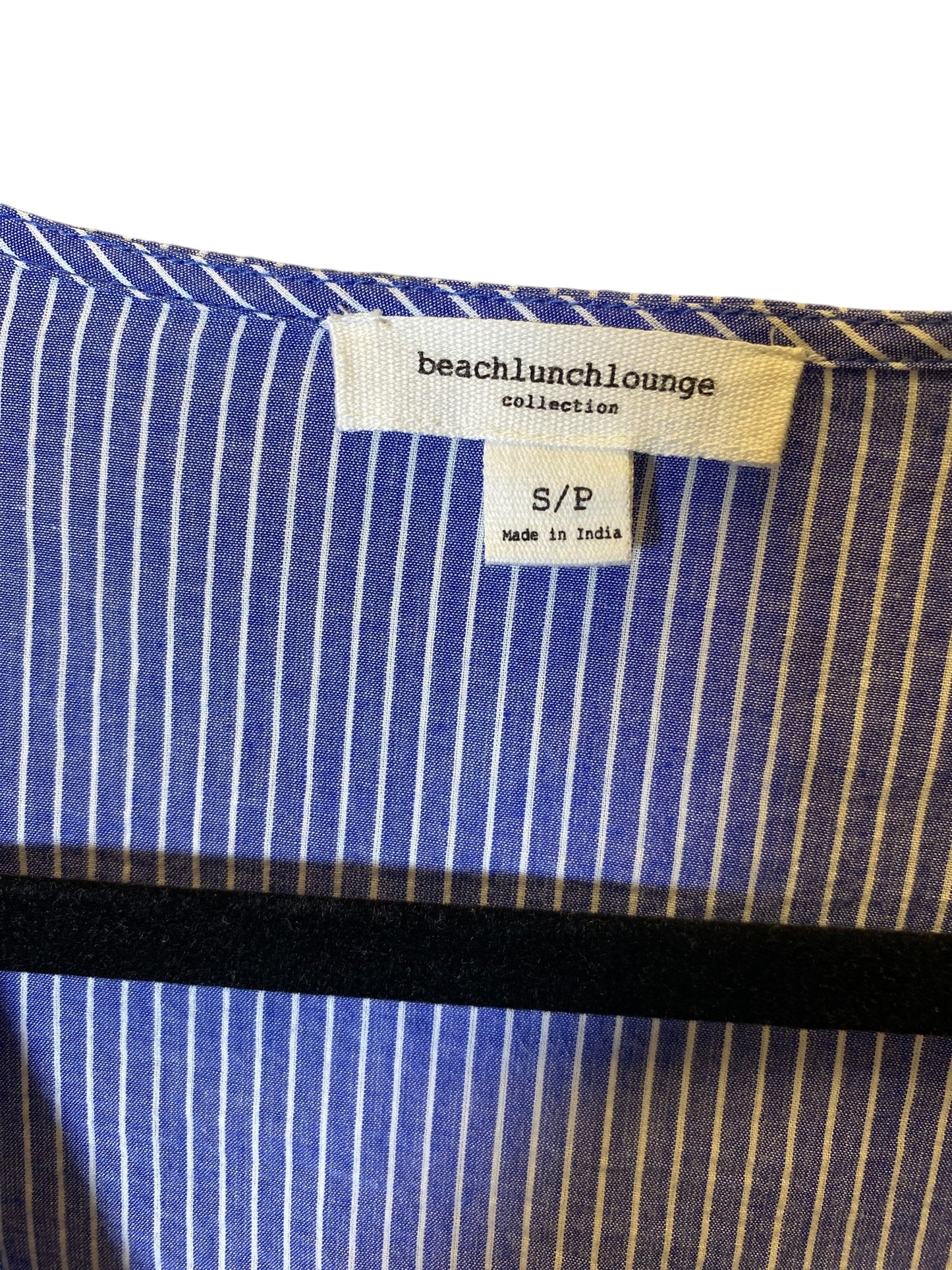 Top Long Sleeve By Beachlunchlounge In Striped Pattern, Size: S