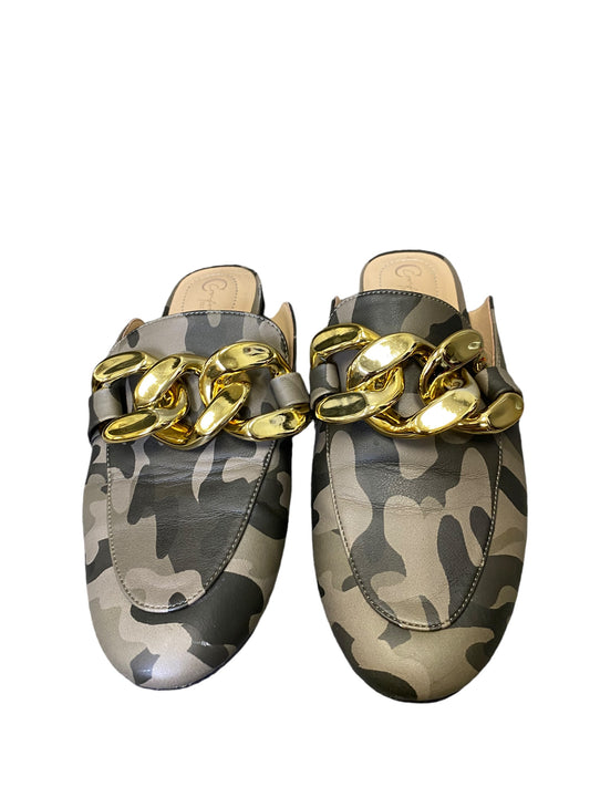 Shoes Flats By Clothes Mentor In Camouflage Print, Size: 10