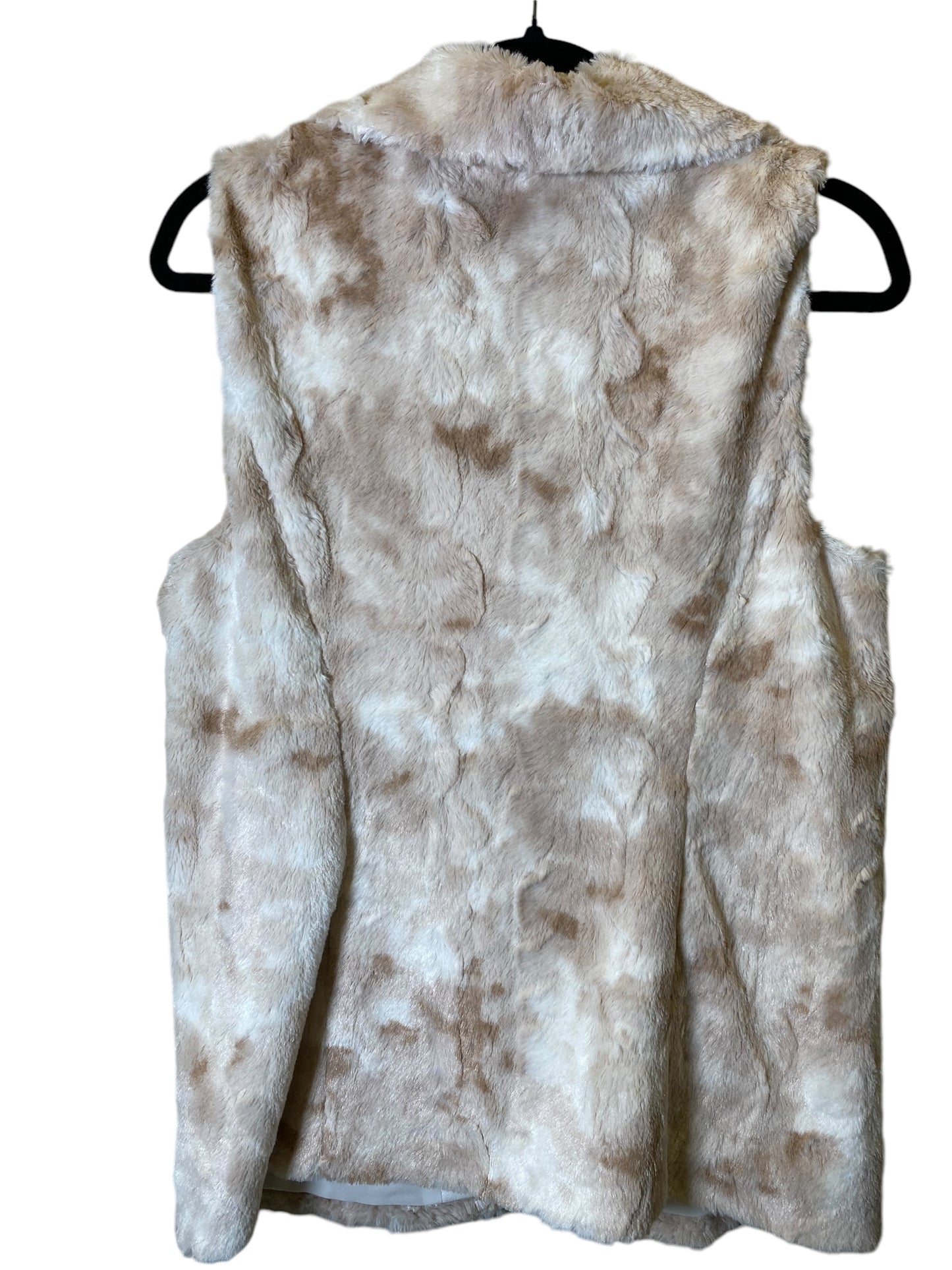 Vest Faux Fur & Sherpa By Chicos In Camouflage Print, Size: S