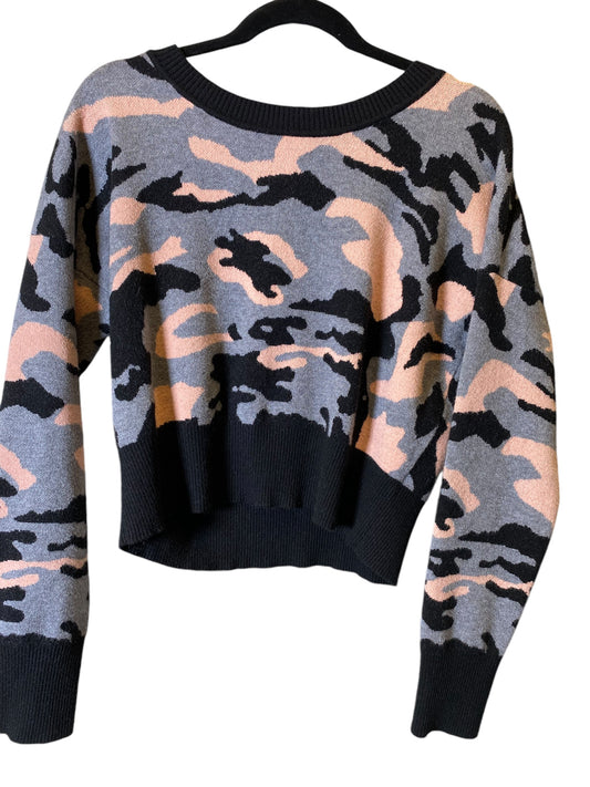 Sweater By Timing In Camouflage Print, Size: L