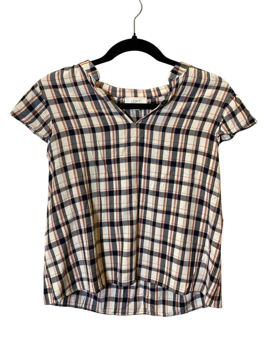 Top Short Sleeve By Loft In Plaid Pattern, Size: M